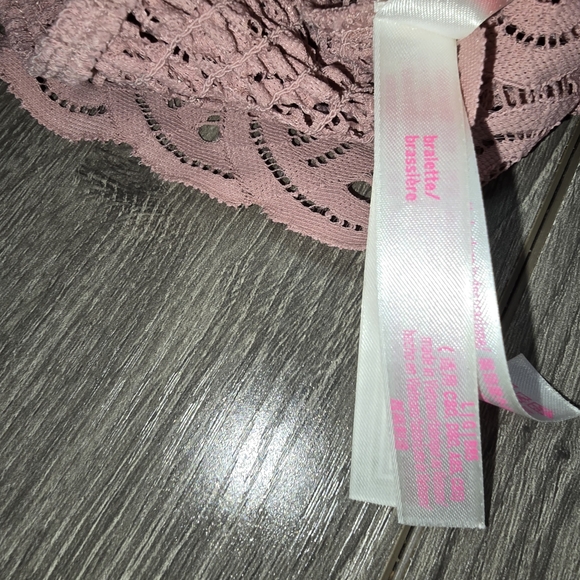 PINK by Victoria's Secret Crochet Lace Bralette size large - Picture 5 of 8